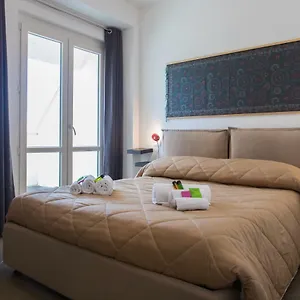  Appartamento Overseas - Penthouse - Attico - Palazzo San Matteo - Italia